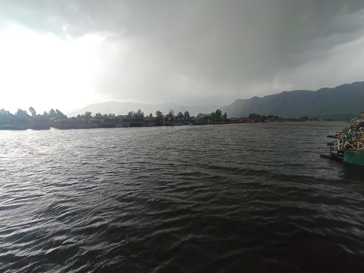 New Bombay Heritage Group Of House Boat Srīnagar エクステリア 写真