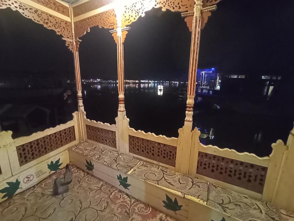 New Bombay Heritage Group Of House Boat Srīnagar エクステリア 写真